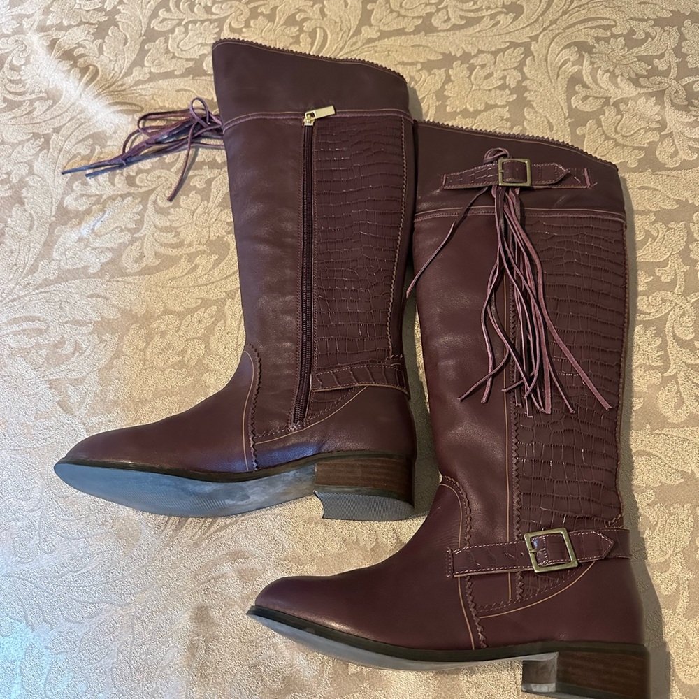 Elegant Burgundy Knee-High Women's Boots